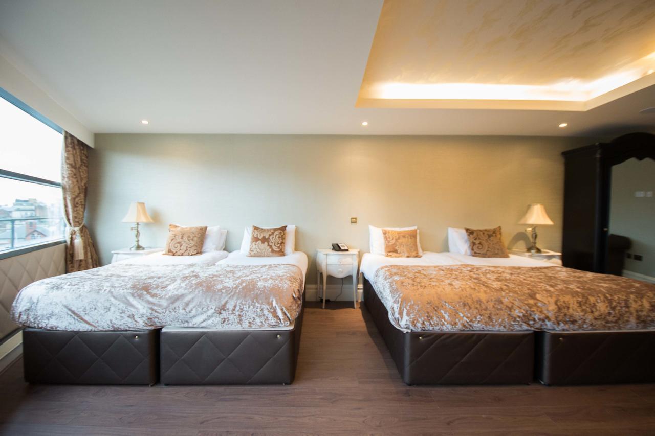 Signature Living At Shankly Hotel Liverpool Bagian luar foto